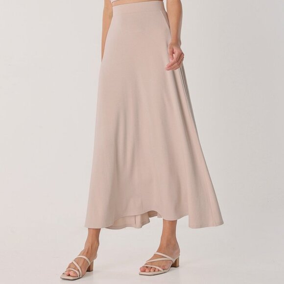 LOVET Ava maxi skirt XS - Picture 3 of 14